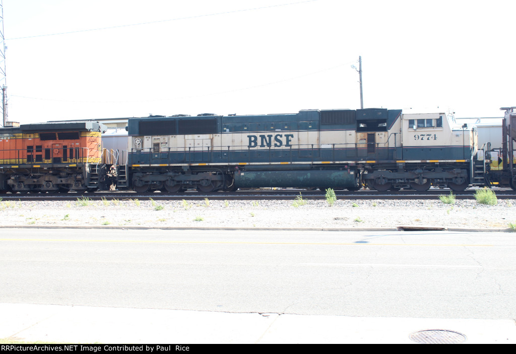 BNSF 9774